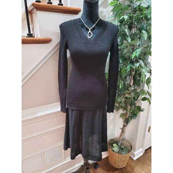 Sequence Women's Solid Black 100% Acrylic Long Sleeve Top & Skirt 2 Piece Suit 8 - Picture 4 of 10